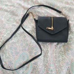 Black and Gold Crossbody Purse